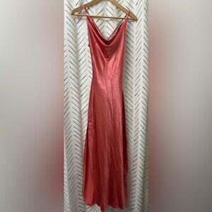 SHEIN - M- silky Mauve dress - adjustable criss-cross back straps with slit